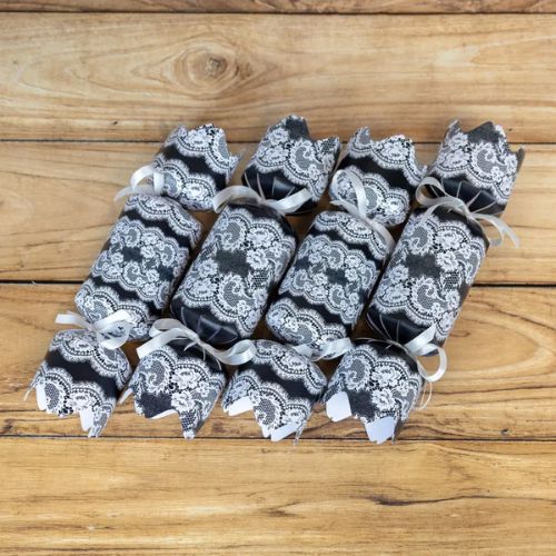 Craft Master – Cracker Designs – Laced to Perfection