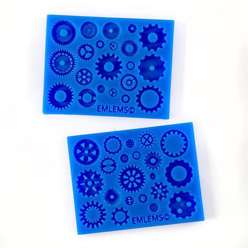 Emlems - Steampunk Cogs Set of 2 Silicone Moulds